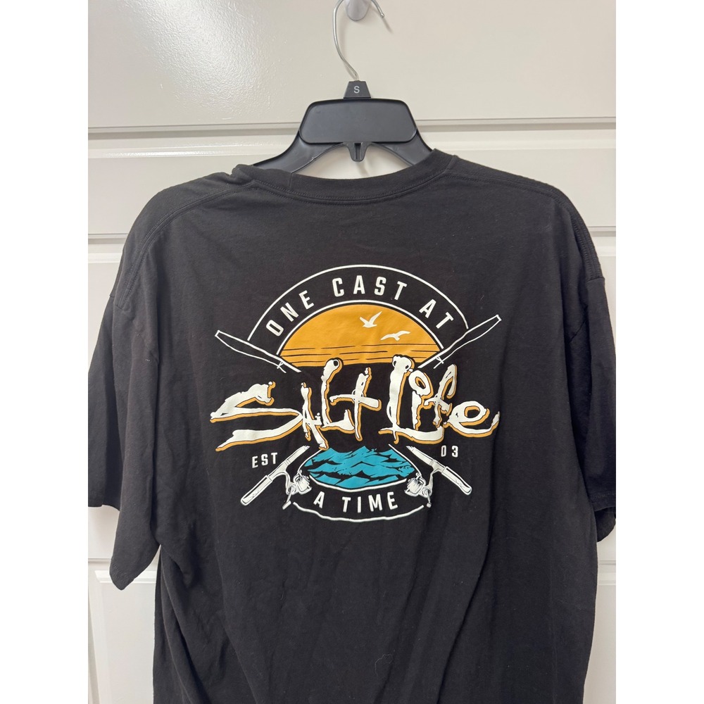 Salt Life Mens XL Black One Cast At A Time Fishing Pocket T-Shirt Graphic Tee